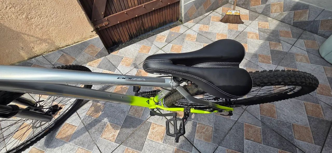Vendo bicicleta aro 26 de alumínio  - Foto 3