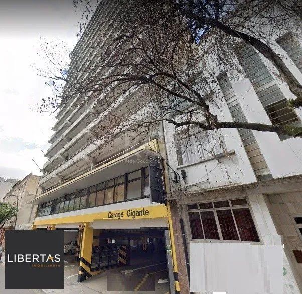 Box de garagem no Edifício Gigante no Centro - Foto 2