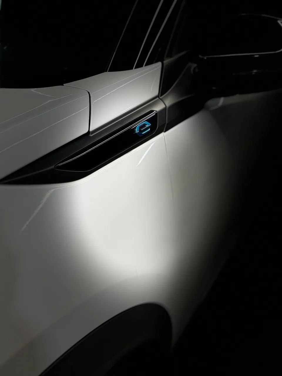 Peugeot E-2008 2023 - Foto 4