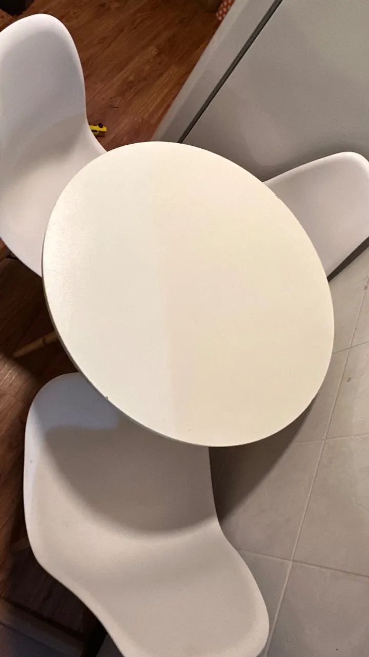 Mesa com cadeiras  - Foto 3
