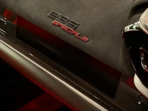 Ferrari 296 Speciale 3.0 V6 Bi-Turbo, foto 8 de 12