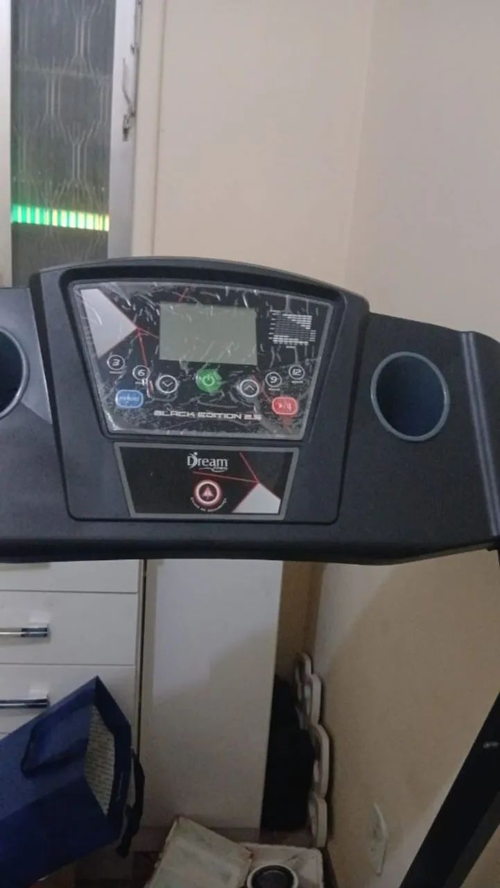 Vendo-se ESTEIRA ERGOMÉTRICA  - Foto 2