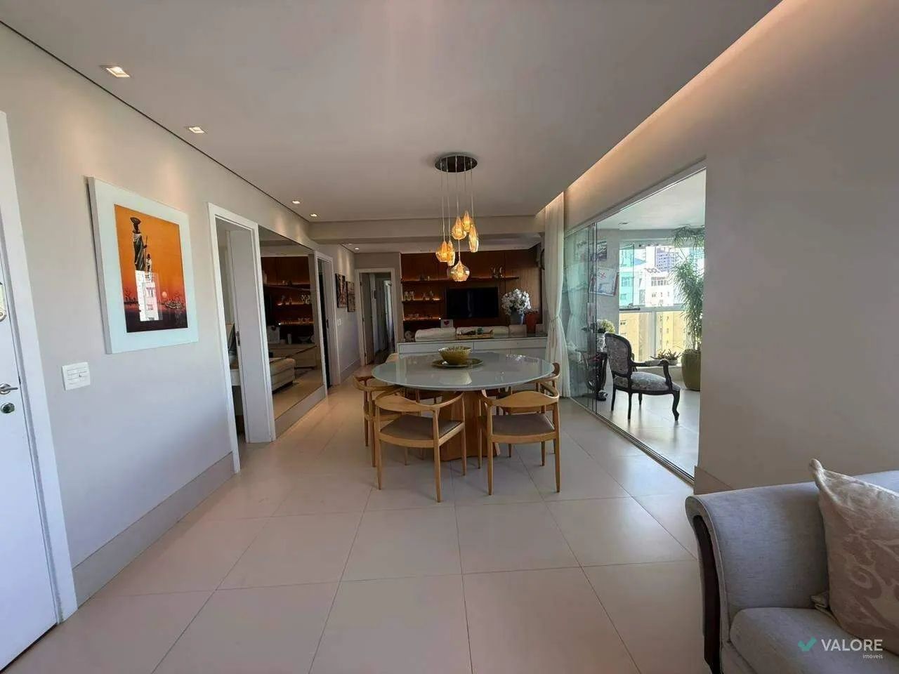 Apartamento 3 suítes com 3 vagas, mobiliado, Vila da Serra  Nova Lima - Foto 4