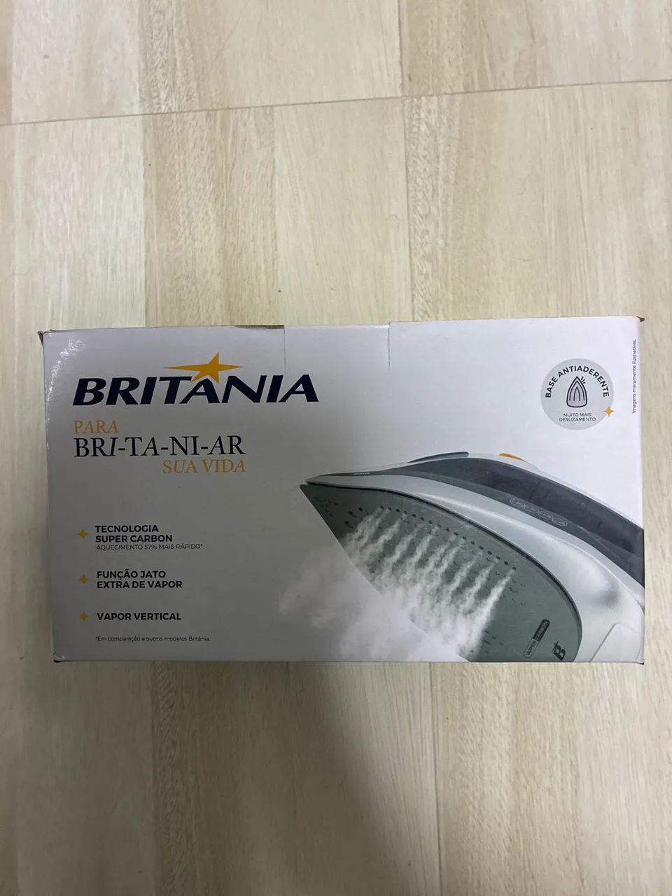 Ferro de passar roupas britania BFV2000B 220v - Foto 3