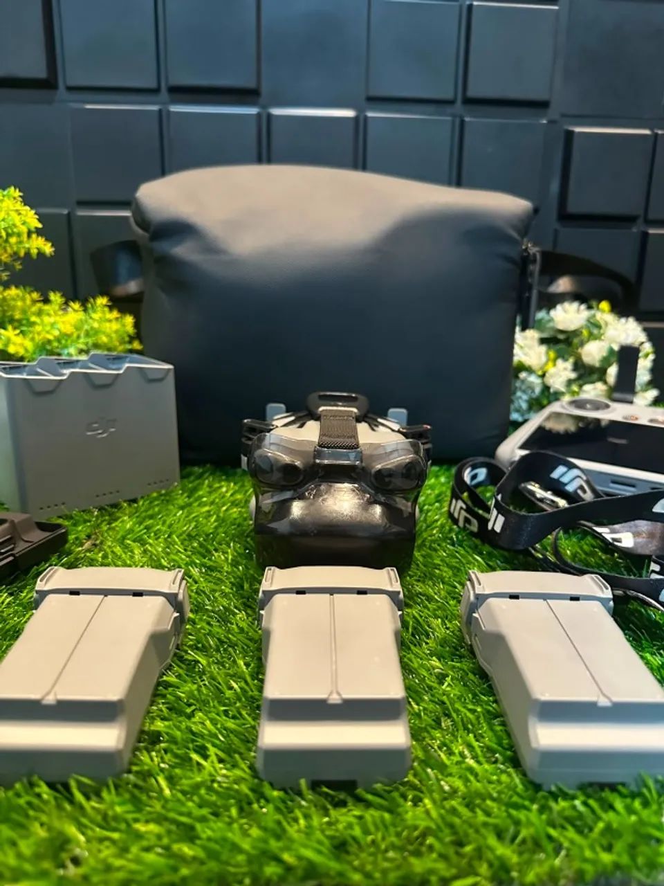 Dji Mini 5 Pro Combo Fly More Completo com Tela