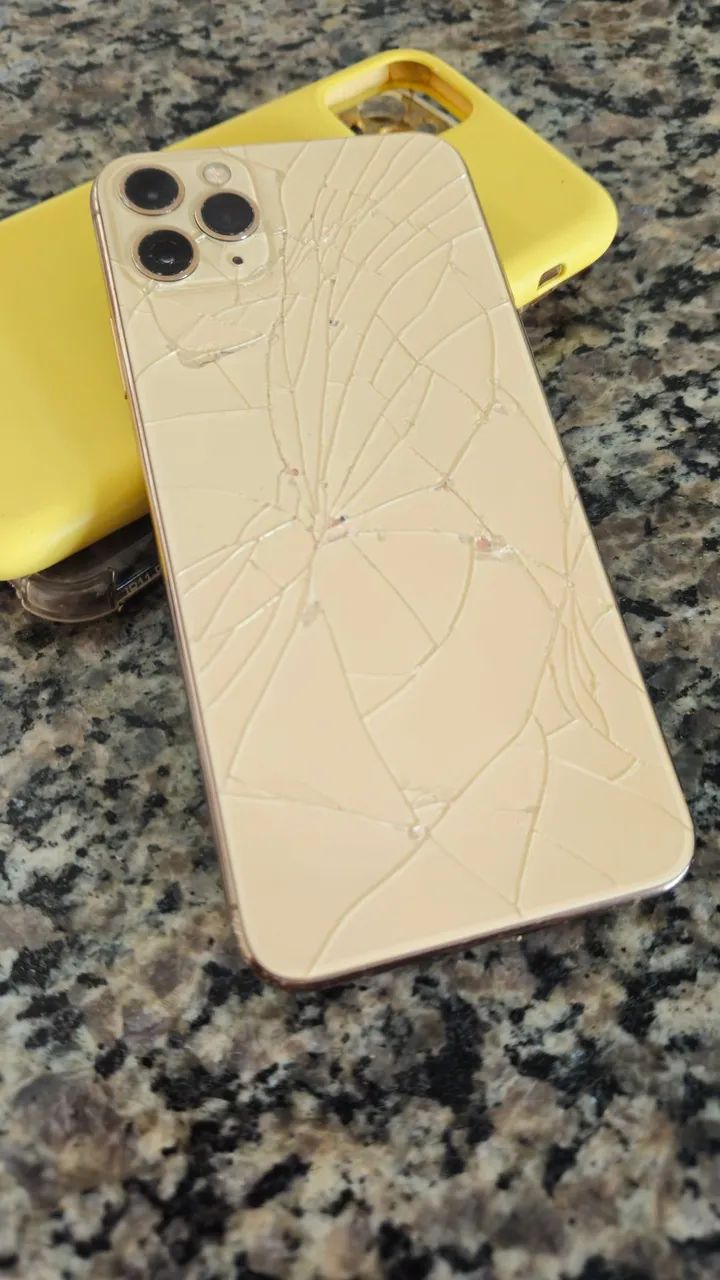 Iphone 11 PRO MAX - Foto 3