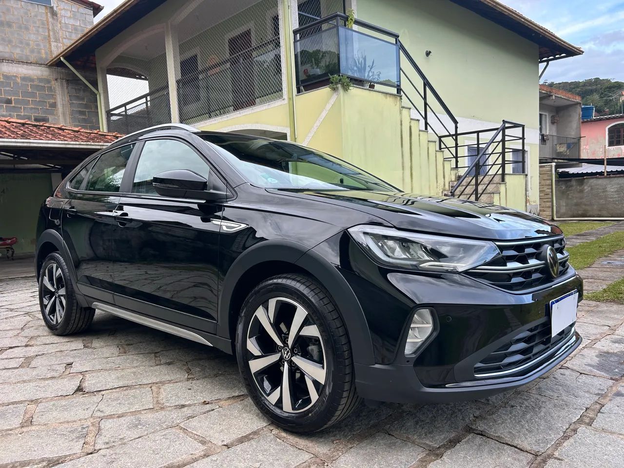 Volkswagen Nivus Highline 1.0 200 TSI Flex AUT 2023