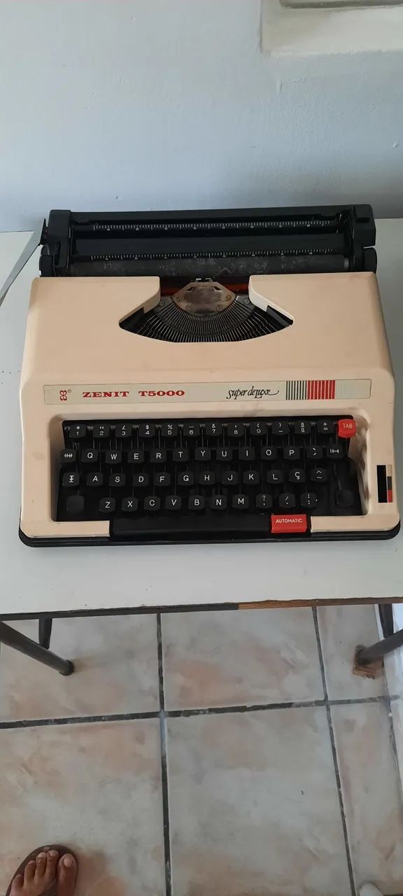 Marquina de escrever portátil 