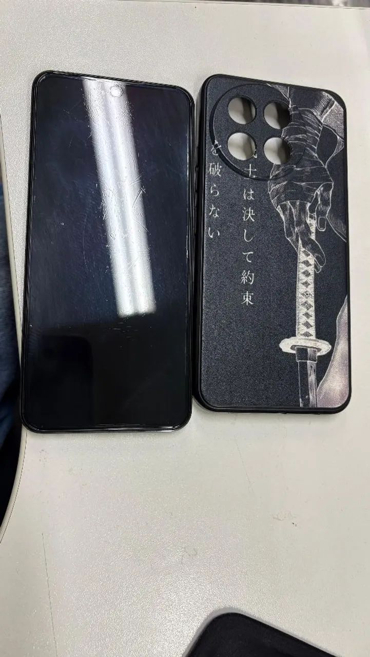 Tecno Spark 30 Pro - Foto 2