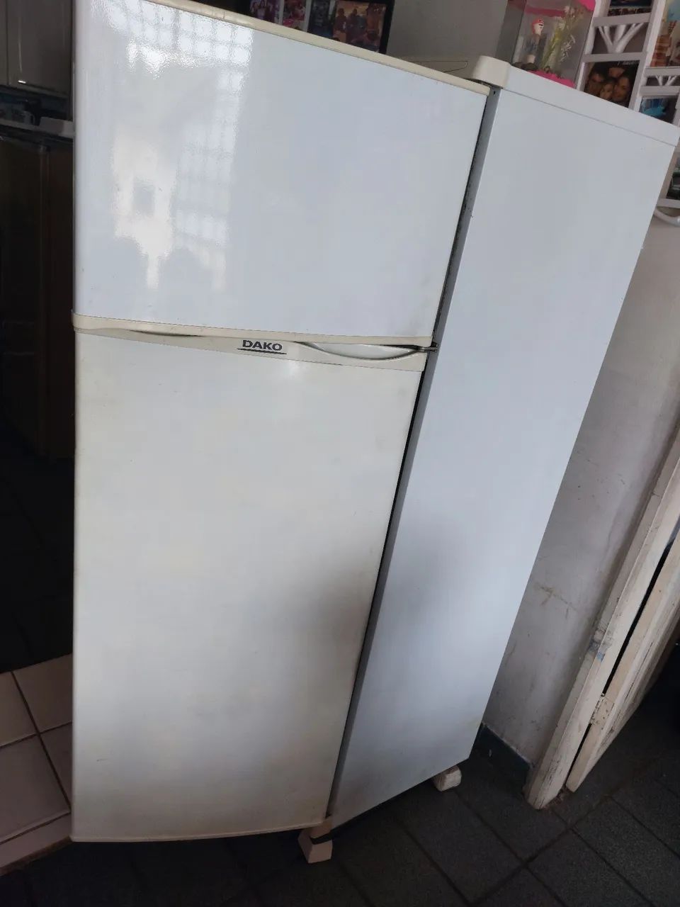 GELADEIRA DAKO DUPLEX SEM GÁS 