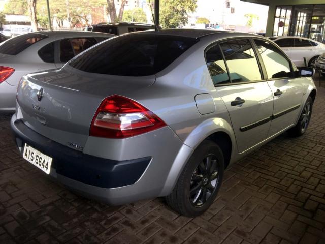 RENAULT MEGANE SEDAN EXPRESSION HI-FLEX 1.6 16V - Foto 3