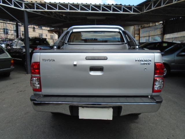 Hilux svr automática 3.0 em excelente estado.troco em 1 ou mais carros do meu interesse - Foto 4