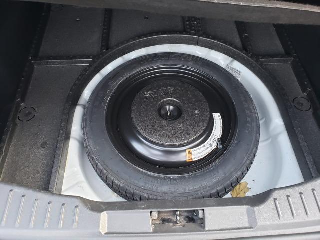 Ford Focus fastback SE plus sedã 2.0 15/16 flex aut. branco - Foto 13