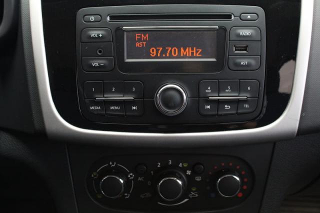 RENAULT SANDERO EXPRESSION 1.0 16V HI-FLEX MEC. - Foto 7
