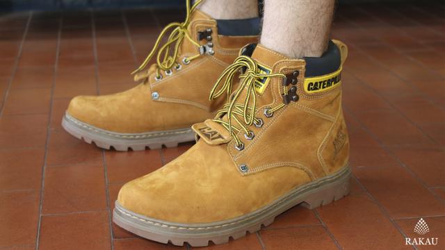 Bota Caterpillar de Couro