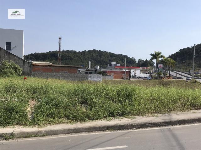 Terreno com excelente localização próximo ao Aeroporto de Joinville - Foto 7