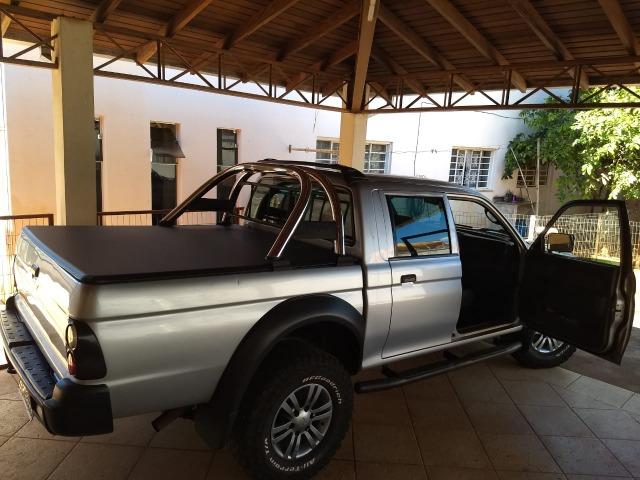 Vendo ou Troco Mitsubishi L200 Diesel 4 x 4 - 2010 - Foto 2