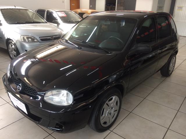 Corsa hatch 1.6 2002 completo!