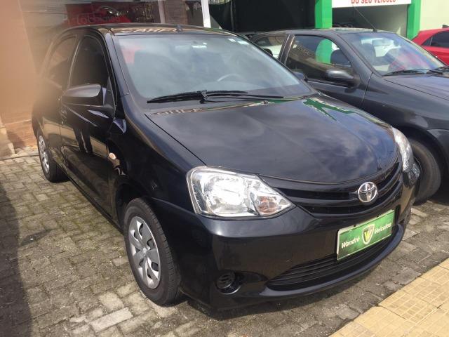 Toyota Etios - Foto 4