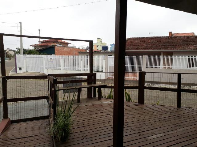 Lindo Sobrado a poucos metros do Mar - Foto 15