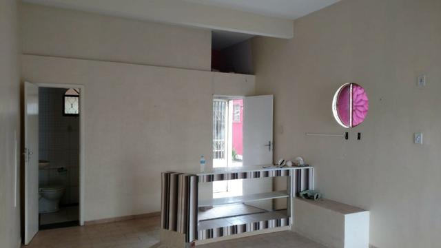 Loja medindo 35 m² a 100 metros da Raul Solto Maior - Goytacazes