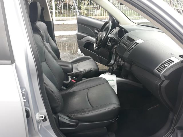 Mitsubishi Outlander - Foto 10