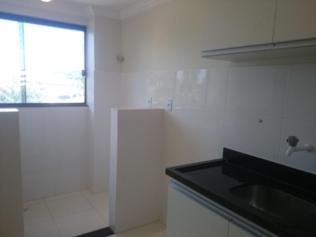 Alugo Apt. 2 quartos - Foto 2