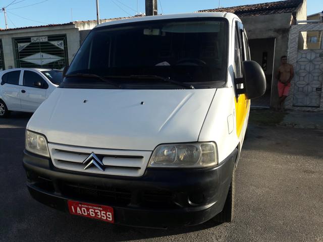 Vendo ou troco van jumper - Foto 5
