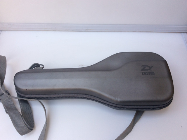 Estabilizador gimbal celular filmadora zhiyun smooth