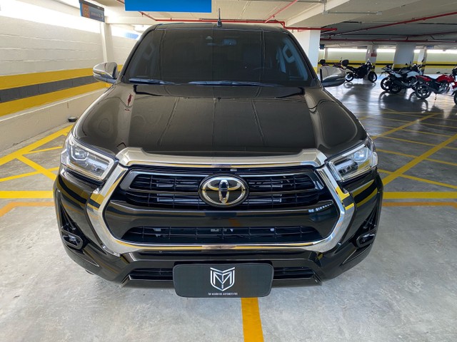 TOYOTA HILUX SRX 4X4 DIESEL