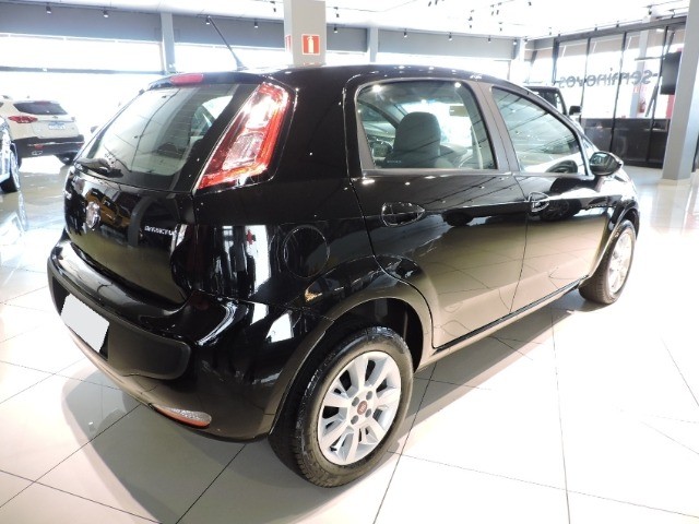 FIAT PUNTO ATTRACTIVE 1.4 FLEX 4P MANUAL