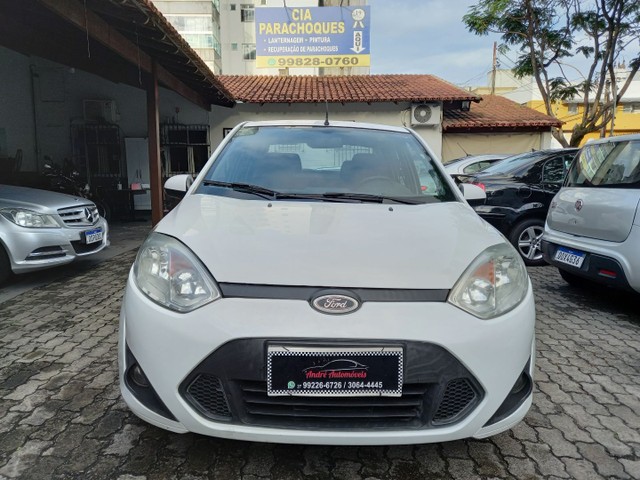 FIESTA SEDAN 1.6 SE EXCELENTE ESTADO