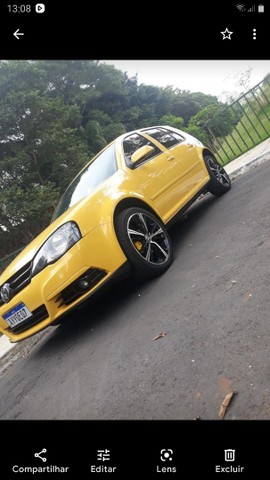 VENDE SE GOLF AMARELO COMPLETO DE TUDO