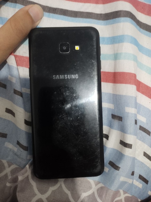 Samsung j4 core 