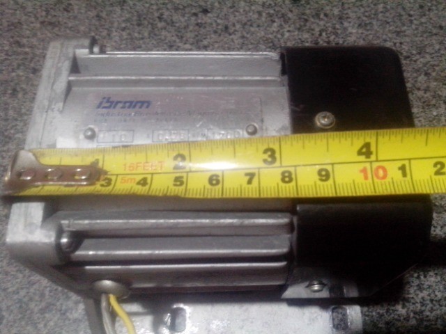 3 Mini motor indução 110 volts 37w 1700 rpm estrutura de alumínio bem leve - Foto 2