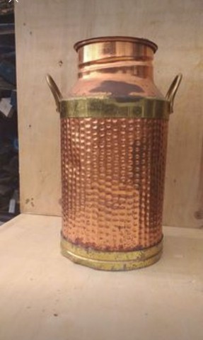 LEITEIRA ANTIGO DE COBRE 20 litros( PEÇA RARA P DECORAÇOES )PARA COLECIONADOR - Foto 2