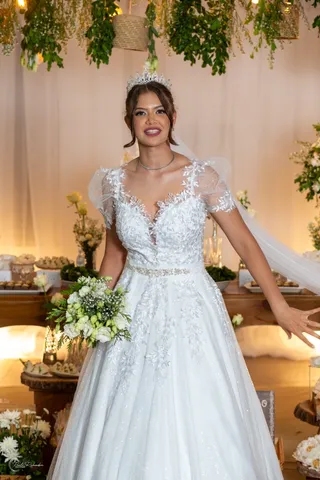 Vestido de Noiva Princesa Tule Vestido de Casamento Rendado com Pérolas  Vestido Borado Lindo para Noivas (36)