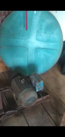 MÁQUINA MOEDORA COM MOTOR WAG 8,5 CV!! - Foto 3