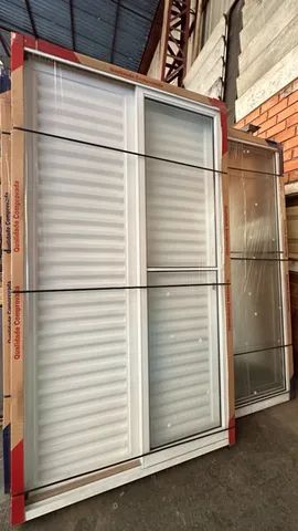 Portas Balcão de correr 6 ou 3 folhas com Vidro Temperado Direto da Fabrica - Foto 2