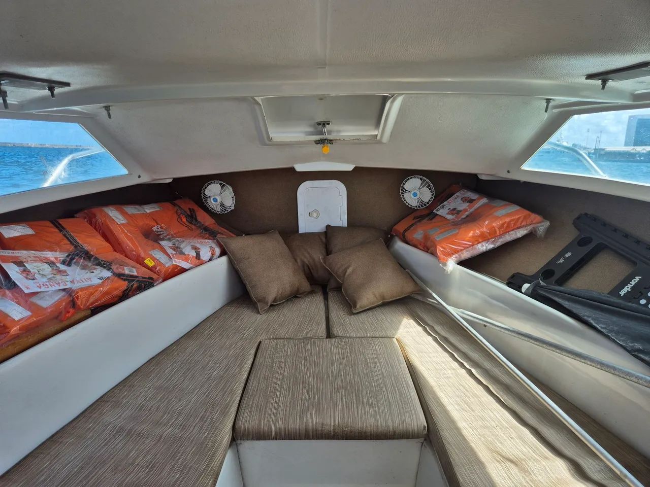 Lancha Carbrasmar 22, motor Yamaha 225 4T - Foto 8