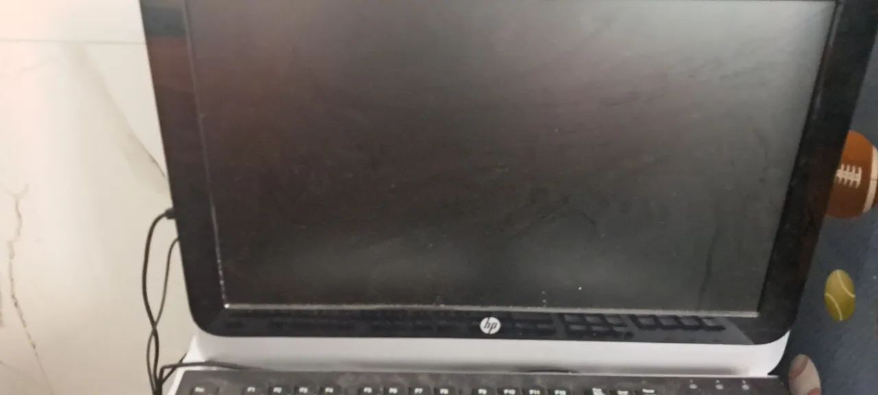 Computador hp em perfeito estado de conservação 