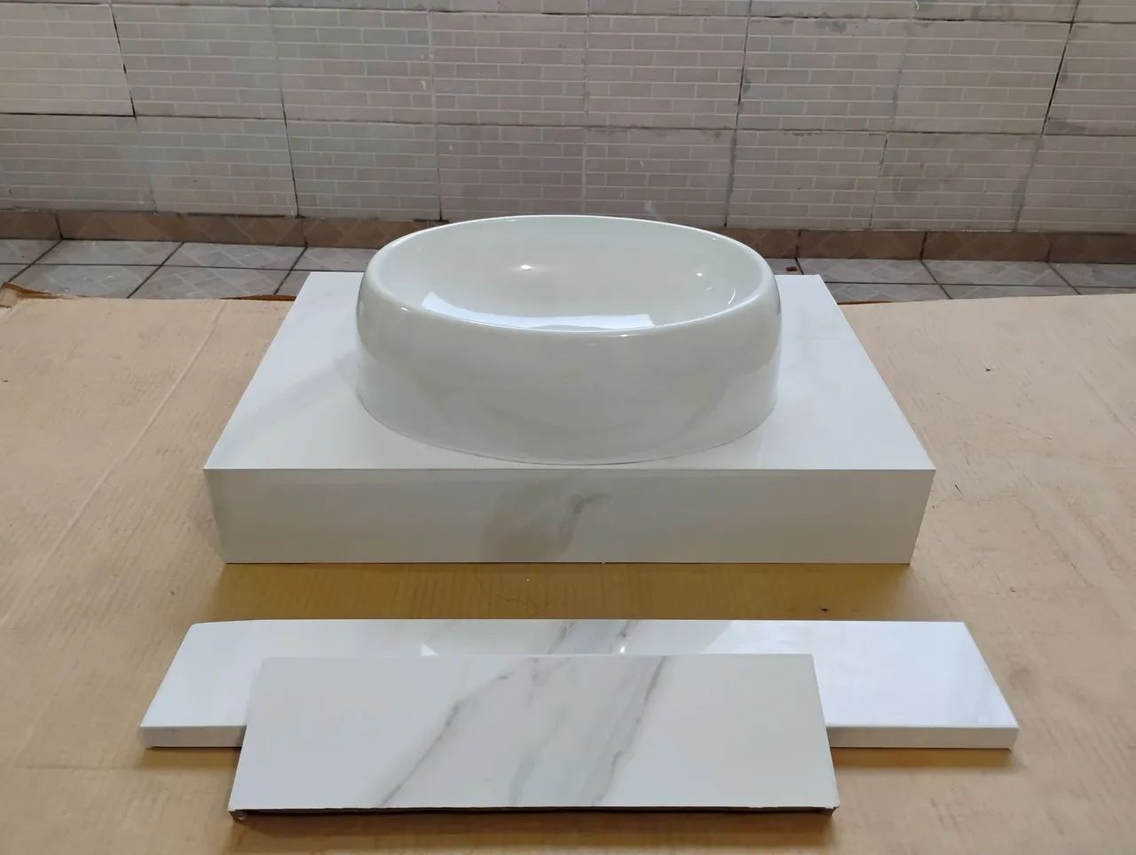 Pia Porcelanato com cuba de sobrepor 60x40 Pia - Foto 6