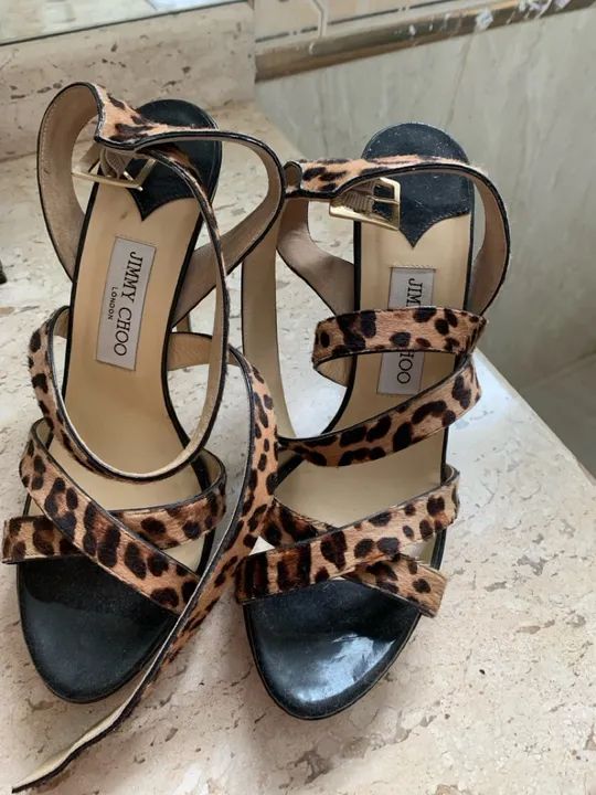 Sandália Jimmy Choo Leopard - Foto 2