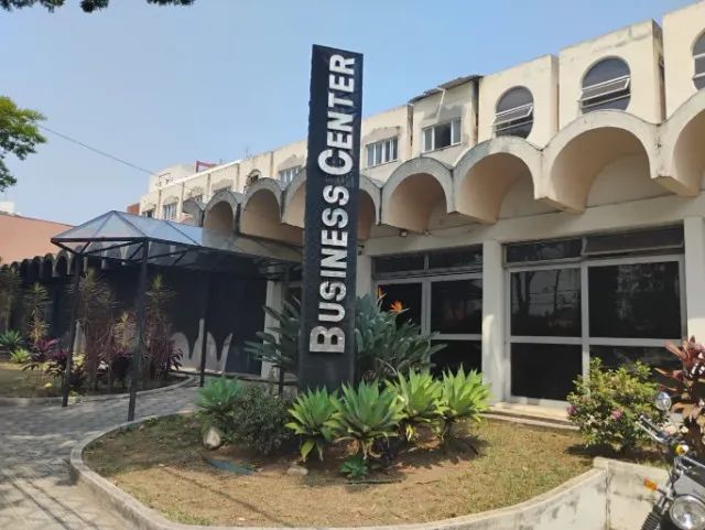 Oportunidade Excelente sala comercial na Av da Delegacia de 25 m2