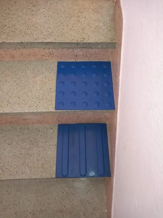 Piso Tátil Direcional e Alerta ABNT NBR 16537 - Foto 6