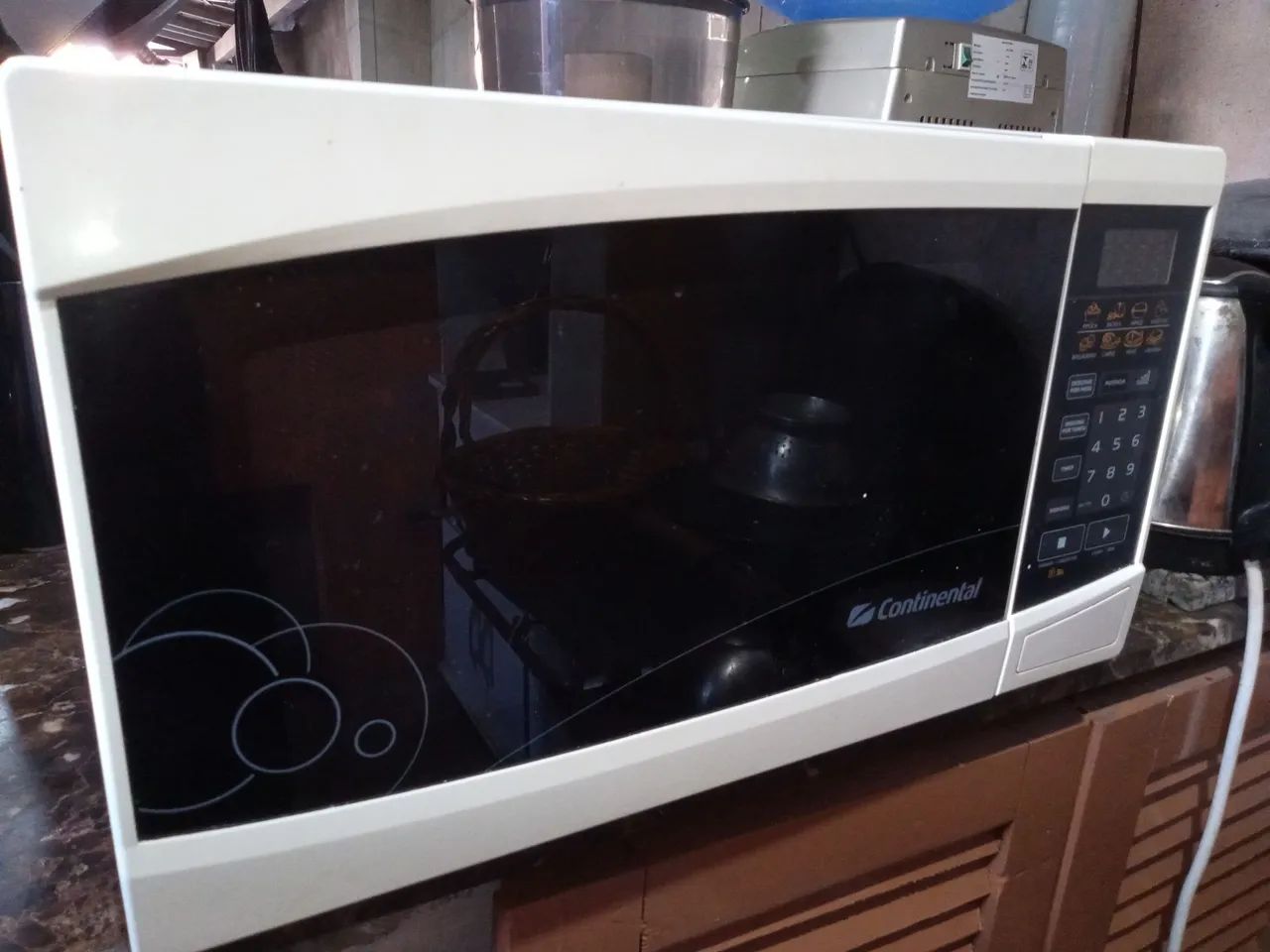 Micro-ondas Continental - 127V funcionando - Foto 5