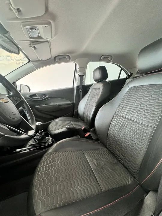 Chevrolet/ONIX HATCH 1.4 LTZ 2017/2017  - Foto 9