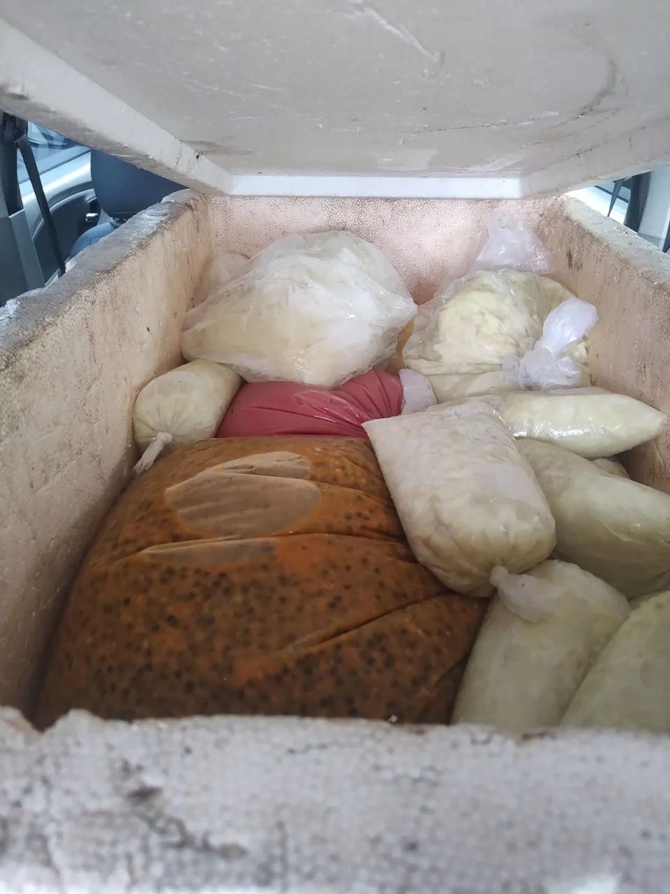 Polpa de maracujá , cupuaçu , taperebá e goiaba a pronta entrega  - Foto 3