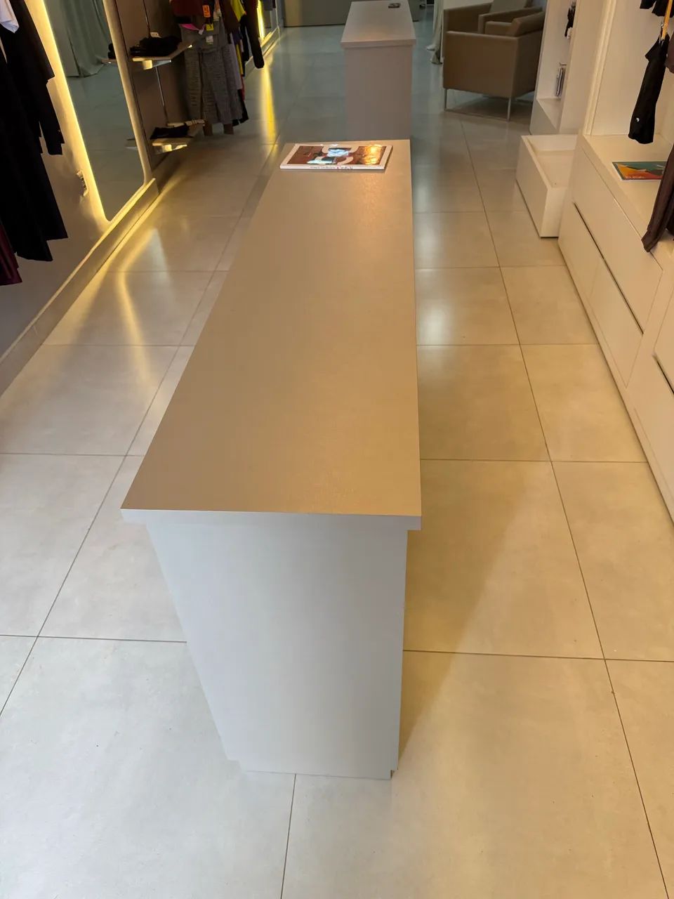 Balcão de Atendimento Clean - Pouco Uso - Perfeito para Comércio - Foto 4