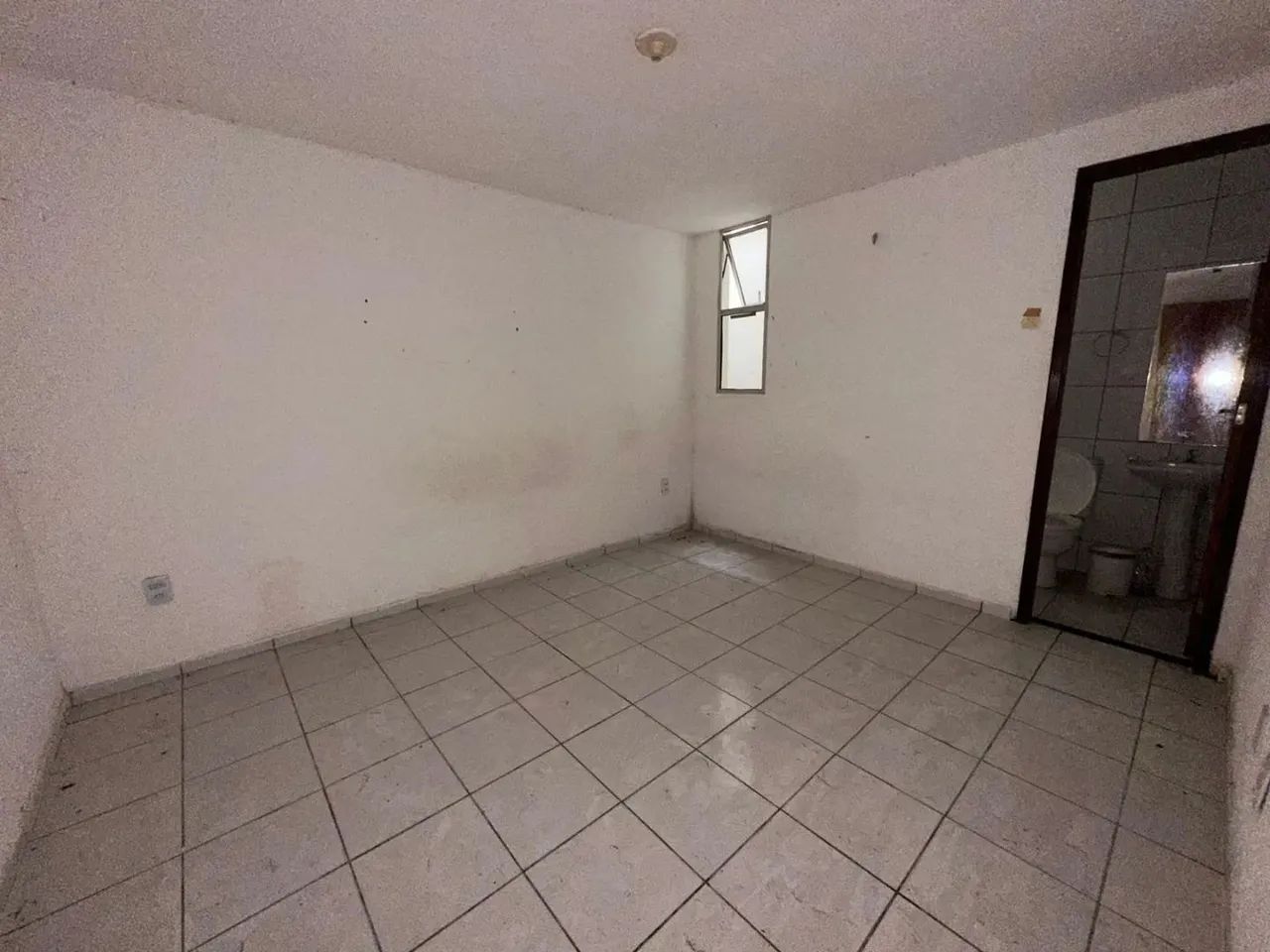 Kitnet com 1 dormitório e água inclusa no bairro Damas. - Foto 4